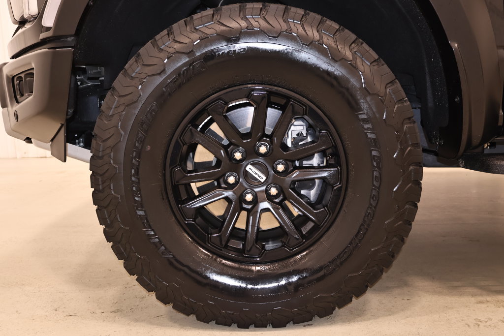 Used 2026 Ford F150 Raptor AWD/4WD image 47