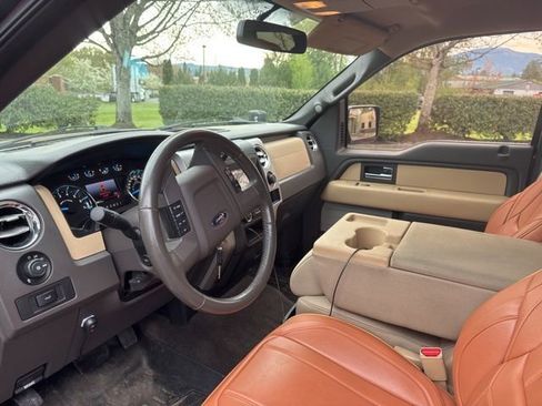 Used 2013 Ford F150 XLT w/ XLT Chrome Pkg image 8