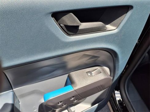 New 2025 Ford Maverick Lobo image 9