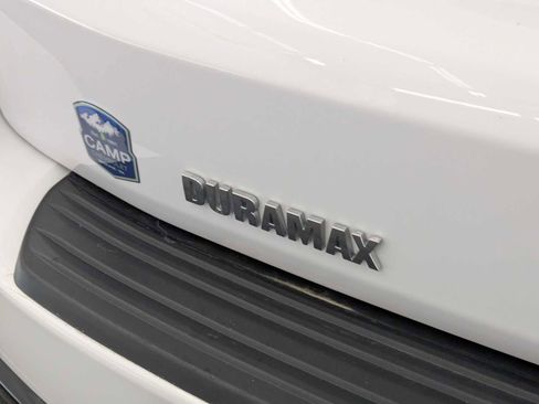 Used 2024 Chevrolet Suburban RST w/ Luxury Package AWD/4WD image 13