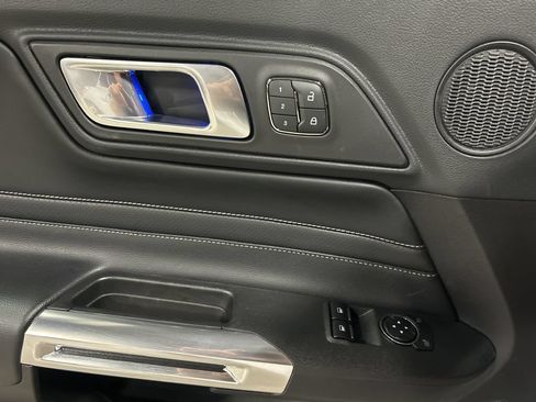 Used 2019 Ford Mustang GT Premium w/ GT Performance Package RWD image 60