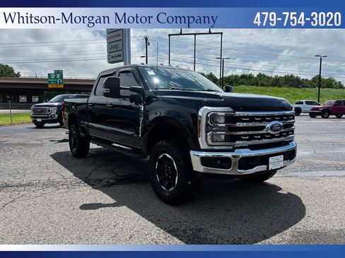 Used 2025 Ford F250 Lariat w/ Tremor Off-Road Package AWD/4WD image 3
