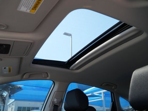 Used 2025 Honda Accord SE image 17