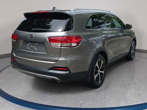 Used 2018 Kia Sorento EX w/ EX Advanced Touring Package FWD image 5