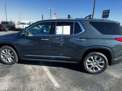 Used 2018 Chevrolet Traverse Premier w/ LPO, 'HIT The Road' Package AWD/4WD image 7