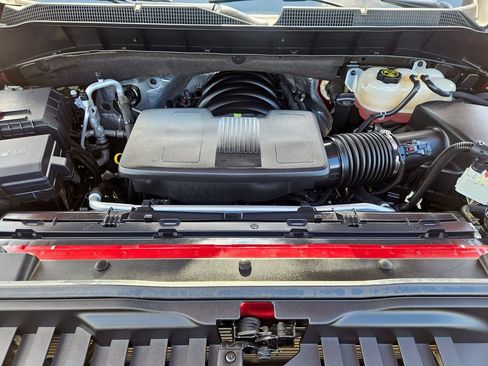 Used 2024 Chevrolet Silverado 1500 RST AWD/4WD image 35