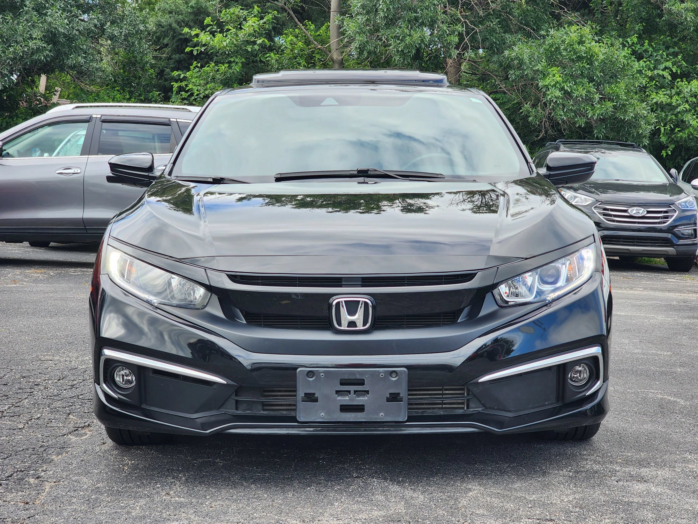 Used 2019 Honda Civic EX image 2