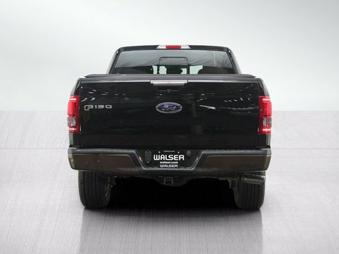Used 2017 Ford F150 Lariat w/ Equipment Group 502A Luxury AWD/4WD image 5