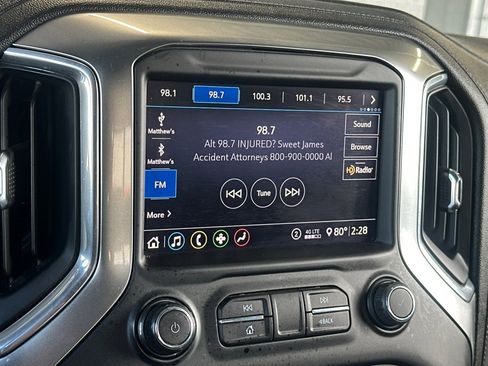 Used 2020 Chevrolet Silverado 1500 LT Trail Boss AWD/4WD image 16