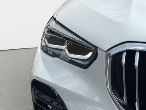 Used 2023 BMW X5 sDrive40i w/ M Sport Package RWD image 9