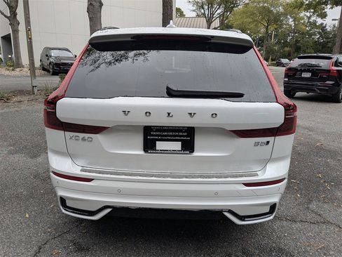 New 2026 Volvo XC60 B5 Core image 5