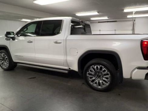 Certified 2025 GMC Sierra 1500 Denali Ultimate AWD/4WD image 6