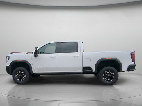 Used 2024 GMC Sierra 2500 AT4X AWD/4WD image 18