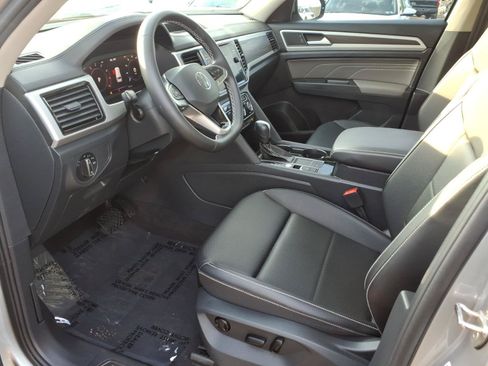 Used 2023 Volkswagen Atlas SE FWD image 10