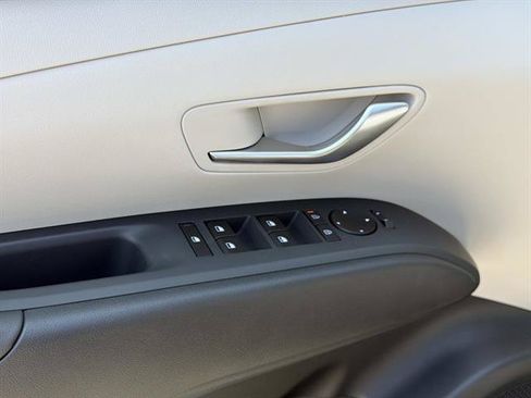 New 2026 Hyundai Tucson SEL Plus FWD image 16
