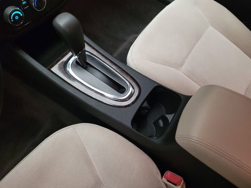 Used 2014 Chevrolet Impala Limited LS FWD image 26