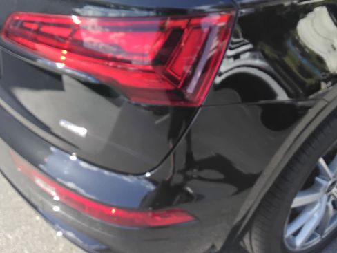 Certified 2024 Audi Q5 e Premium Plus w/ Premium Plus Package image 8