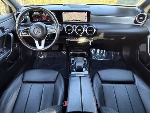 Used 2019 Mercedes-Benz A 220 image 29