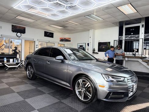 Used 2018 Audi A4 2.0T Ultra Premium Plus w/ Premium Plus Package FWD image 3