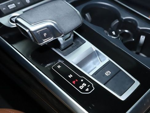 Used 2023 Audi Q7 2.0T Premium w/ Towing Package image 31