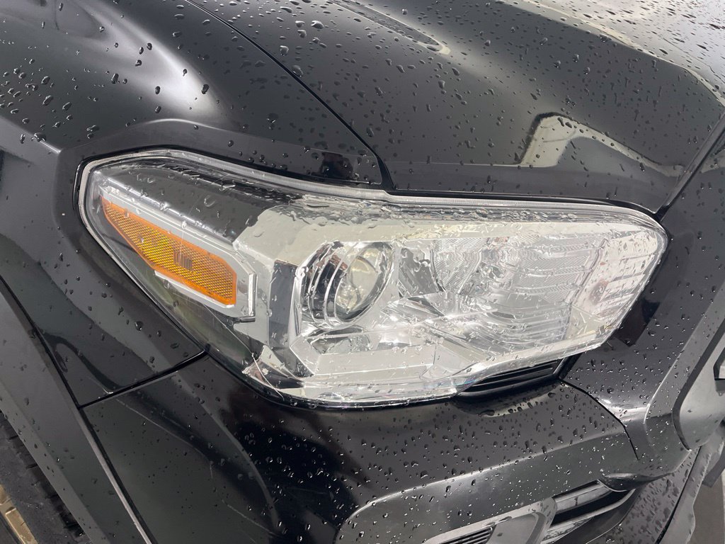 Used 2022 Toyota Tacoma SR5 w/ Trail Edition AWD/4WD image 33