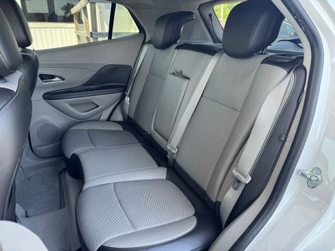 Used 2013 Buick Encore Convenience FWD image 19