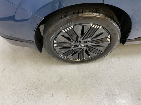 Used 2025 Nissan Murano Platinum w/ Cargo Package image 13