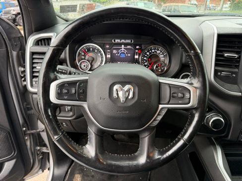 Used 2020 RAM 1500 Big Horn AWD/4WD image 15