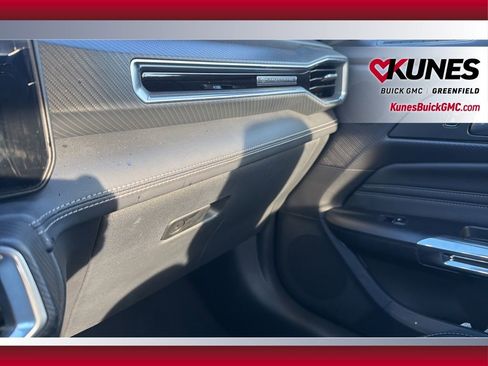 Used 2025 Ford Mustang GT Premium image 19