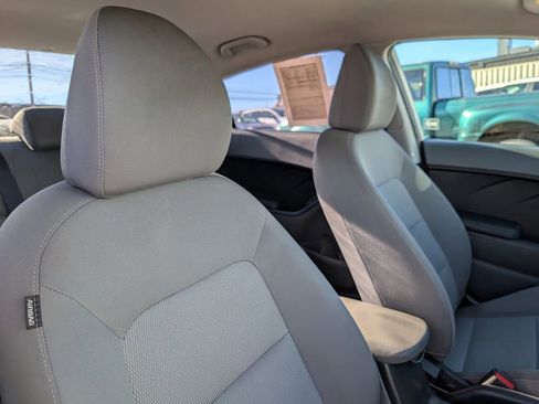 Certified 2017 Kia Forte LX image 19