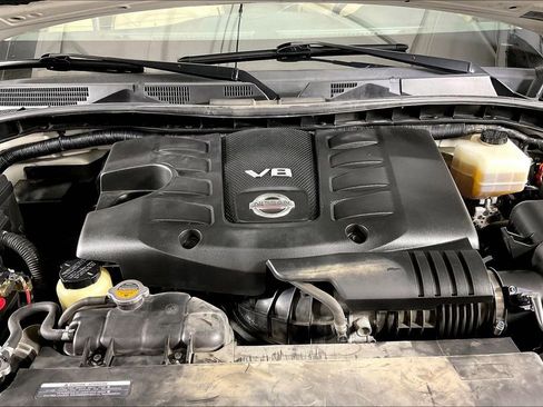 Used 2020 Nissan Armada SL w/ Premium Package image 13