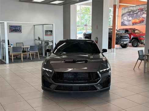 Used 2025 Ford Mustang GT Premium w/ GT Performance Package RWD image 9
