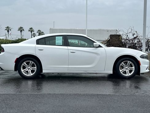 Certified 2022 Dodge Charger SXT w/ Leather Interior Group image 3