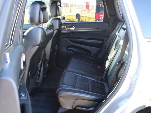 Used 2015 Jeep Grand Cherokee Limited image 49