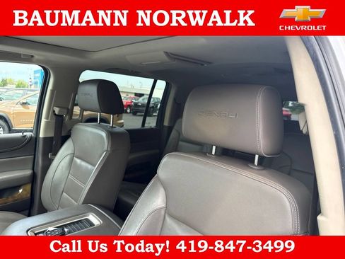 Used 2017 GMC Yukon XL Denali w/ Open Road Package AWD/4WD image 27