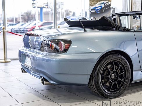 Used 2005 Honda S2000 image 13