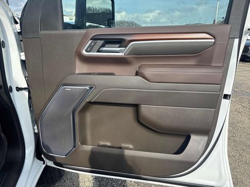 New 2026 GMC Sierra 2500 Denali w/ Denali Reserve Package image 36