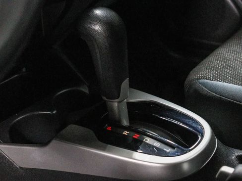 Used 2015 Honda Fit LX image 19