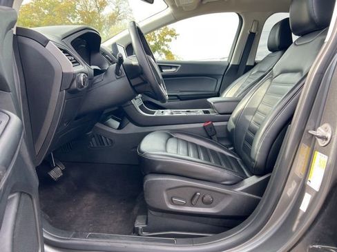 Used 2023 Ford Edge SEL image 10