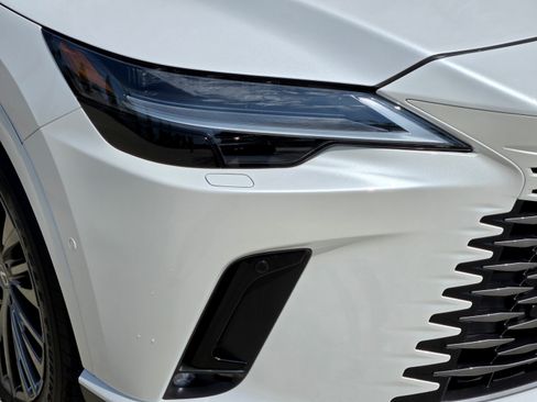 Used 2024 Lexus RX 350 FWD w/ Convenience Package image 34