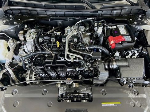 Used 2023 Nissan Altima 2.5 SR image 25