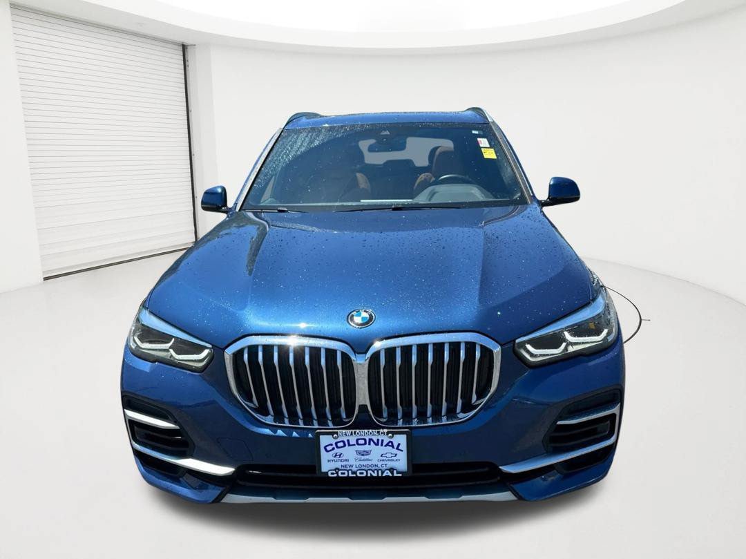 Used 2023 BMW X5 xDrive40i AWD/4WD image 2