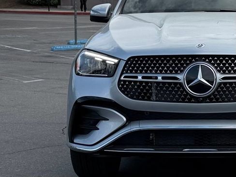 New 2026 Mercedes-Benz GLE 450 4MATIC image 7