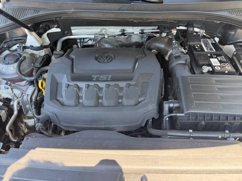 Used 2022 Volkswagen Tiguan SEL R-Line AWD/4WD image 28