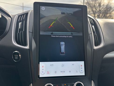 Certified 2024 Ford Edge SEL w/ Convenience Package image 45