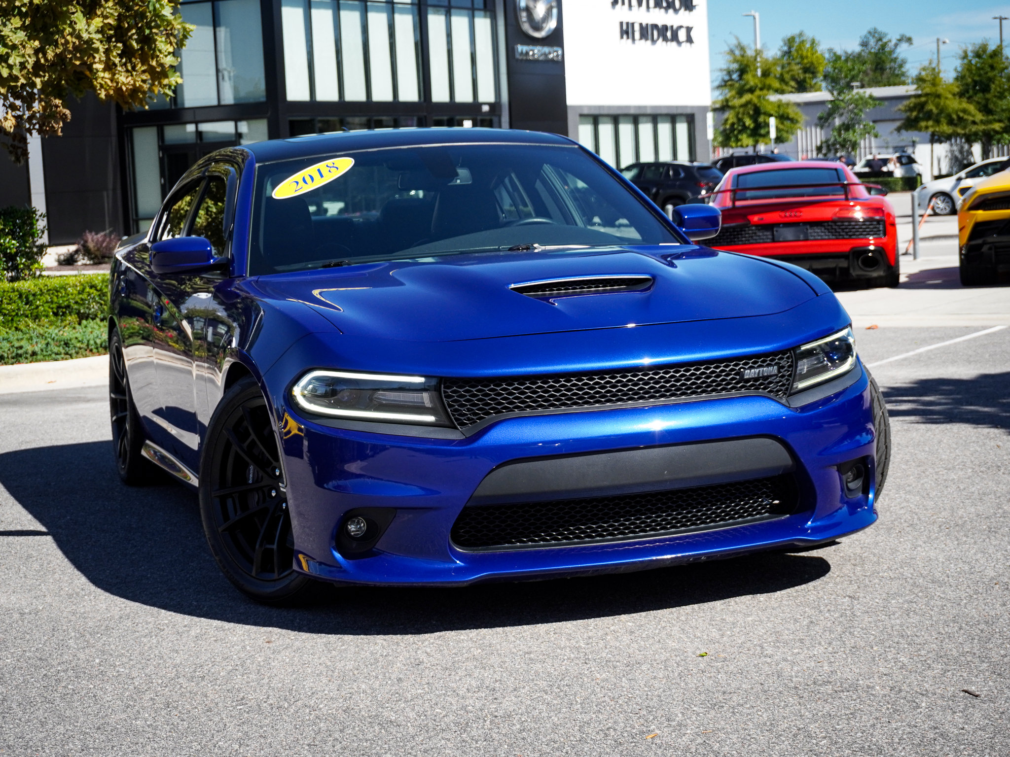 Used 2018 Dodge Charger R/T RWD image 2