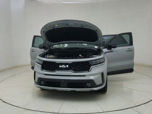 Used 2022 Kia Sorento SX image 78