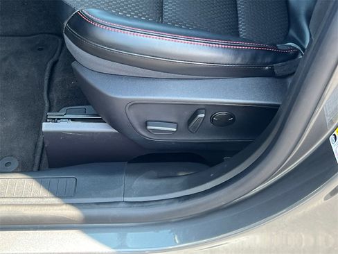 Used 2024 Ford Escape ST-Line Elite image 10