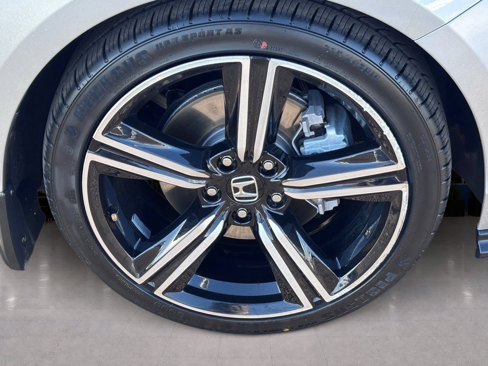 Used 2024 Honda Accord Sport image 11