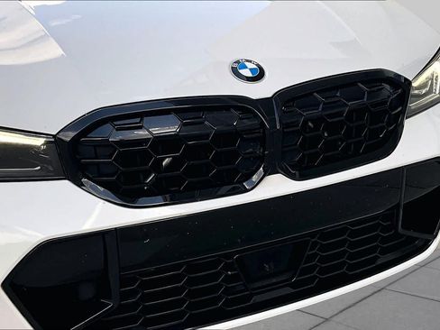 Used 2025 BMW M340i w/ Premium Package RWD image 27